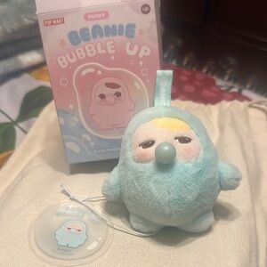 Pucky Beanie Bubble Up Plush Pendant - Smug Bubble blue